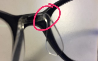 眼镜的鼻托捂鼻梁怎么办，眼镜的鼻托断了能修吗
